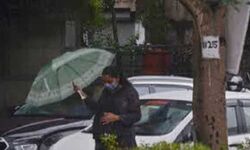 राजधानी में तेज बारिश -जलजमाव से कई जगह लगा जाम राजधानी में तेज बारिश -जलजमाव से कई जगह लगा जाम