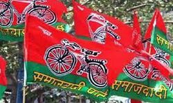 आजम खान के गढ़ में तमाम सीटों पर भाजपा पीछे आजम खान के गढ़ में तमाम सीटों पर भाजपा पीछे