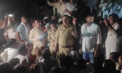 RSS नेता के पुत्र की आत्महत्या मामले में 5 पर मुकदमा 10 लाइन हाजिर RSS नेता के पुत्र की आत्महत्या मामले में 5 पर मुकदमा 10 लाइन हाजिर