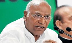 देश में जासूसी का काम 2019 से चल रहा है -खडगे देश में जासूसी का काम 2019 से चल रहा है -खडगे