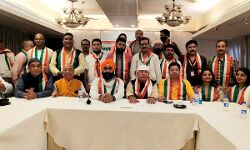 जश्न-ए-आज़ादी की बैठक सम्पन्न- स्वतंत्रता दिवस पर ट्रस्ट करेगा विविध आयोजन जश्न-ए-आज़ादी की बैठक सम्पन्न- स्वतंत्रता दिवस पर ट्रस्ट करेगा विविध आयोजन