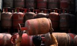 रसोई गैस सिलेंडर के दामों में इजाफा