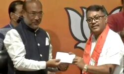 कांग्रेस को झटका-मणिपुर के पूर्व प्रदेश अध्यक्ष भाजपा में शामिल कांग्रेस को झटका-मणिपुर के पूर्व प्रदेश अध्यक्ष भाजपा में शामिल