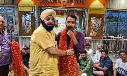 कोरोना काल में ऑक्सीजन के रूप में सांसे देने वाले सम्मानित कोरोना काल में ऑक्सीजन के रूप में सांसे देने वाले सम्मानित