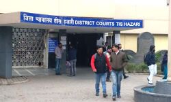 उन्नाव रेप पीड़िता ने सुरक्षा अधिकारी पर लगाया प्रताड़ना का आरोप उन्नाव रेप पीड़िता ने सुरक्षा अधिकारी पर लगाया प्रताड़ना का आरोप