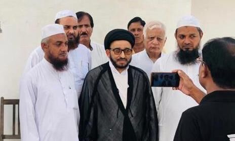 तमाम समुदाय संग मौलाना अमीर व लुकमान ने की प्रेस कांफ्रेंस तमाम समुदाय संग मौलाना अमीर व लुकमान ने की प्रेस कांफ्रेंस