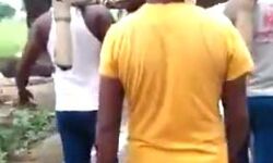 नहीं आई एम्बुलेंस- महिला को चारपाई पर लेकर 7 किलोमीटर पैदल दौड़े परिजन नहीं आई एम्बुलेंस- महिला को चारपाई पर लेकर 7 किलोमीटर पैदल दौड़े परिजन