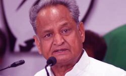 सरकार आदिवासियों के उत्थान के लिए प्रतिबद्ध -गहलोत सरकार आदिवासियों के उत्थान के लिए प्रतिबद्ध -गहलोत