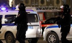 बंदूकधारियों का हमला, 12 सुरक्षा अधिकारियों की मौत बंदूकधारियों का हमला, 12 सुरक्षा अधिकारियों की मौत