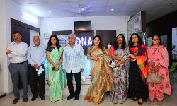 रक्तवीरों ने रक्तदान के रूप में महादान कर शहीदों को दी श्रद्धांजलि रक्तवीरों ने रक्तदान के रूप में महादान कर शहीदों को दी श्रद्धांजलि