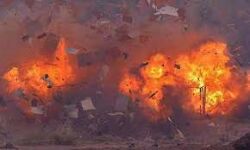 विस्फोट: नाबालिग की मौत, भाजपा नेता और परिजन घायल विस्फोट: नाबालिग की मौत, भाजपा नेता और परिजन घायल