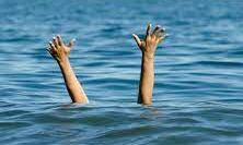 पोते को बचाने नानी कूदी, दोनों बहे एक का शव बरामद पोते को बचाने नानी कूदी, दोनों बहे एक का शव बरामद