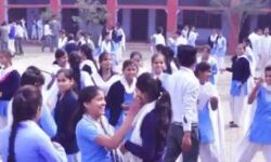 सोमवार से स्कूलों में बजेगी टन टना टन घंटी-बच्चे जायेंगे पढाई करने सोमवार से स्कूलों में बजेगी टन टना टन घंटी-बच्चे जायेंगे पढाई करने