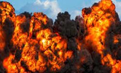 मिनी ट्रक में विस्फोट - 13 मरे मिनी ट्रक में विस्फोट - 13 मरे