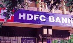 HDFC बैंक को नये क्रेडिट कार्ड को लेकर लगे प्रतिबंध से राहत HDFC बैंक को नये क्रेडिट कार्ड को लेकर लगे प्रतिबंध से राहत