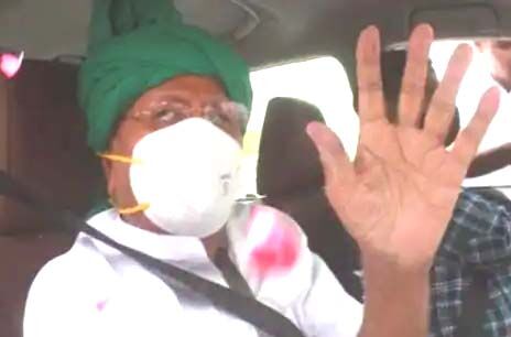 CM ने दिया दसवीं का अंग्रेजी का पेपर