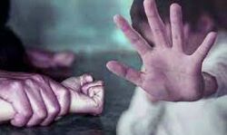 नाबालिगों ने किया किशोरी के साथ दुराचार नाबालिगों ने किया किशोरी के साथ दुराचार