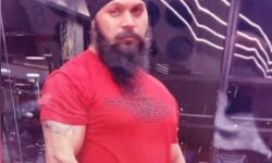 टिफिन बम और RDX बरामद-श्री अकाल तख्त के पूर्व जत्थेदार का बेटा अरेस्ट टिफिन बम और RDX बरामद-श्री अकाल तख्त के पूर्व जत्थेदार का बेटा अरेस्ट