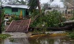 ग्रेस तूफान से आठ की मौत, तीन लापता ग्रेस तूफान से आठ की मौत, तीन लापता