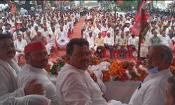 राजपाल सैनी सहित सपा में आये नेताओ का जनसभा में स्वागत