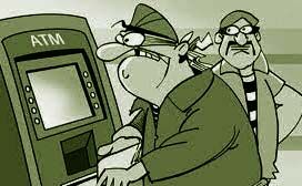 लुटेरे ATM से लाखों रुपये लूटकर फरार