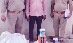 घर के भीतर ही चला दी एशियन पेंट की फैक्ट्री-एक गिरफ्तार घर के भीतर ही चला दी एशियन पेंट की फैक्ट्री-एक गिरफ्तार