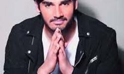 तड़प से बॉलीवुड में डेब्यू करेंगे अहान शेट्टी तड़प से बॉलीवुड में डेब्यू करेंगे अहान शेट्टी