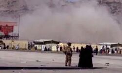 खौफनाक मंजर-हुआ विस्फोट तो हवा में उड़ते दिखाई दिए शरीरों के चीथडे खौफनाक मंजर-हुआ विस्फोट तो हवा में उड़ते दिखाई दिए शरीरों के चीथडे