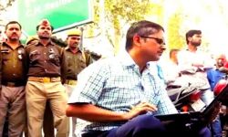 राजनीतिक पार्टी के ऐलान के साथ ही पूर्व IPS हुए नजरबंद राजनीतिक पार्टी के ऐलान के साथ ही पूर्व IPS हुए नजरबंद