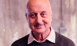 किराये के मकान में रहते हैं यह अभिनेता-पहली बार घर खरीदने पर मिली थी डांट