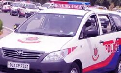 ईडी अफसर बनकर उगाही करने वाले फिल्म निर्माता समेत चार अरेस्ट ईडी अफसर बनकर उगाही करने वाले फिल्म निर्माता समेत चार अरेस्ट