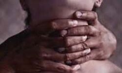 गाली देने पर गला दबाकर बालक को सुला दिया मौत की नींद गाली देने पर गला दबाकर बालक को सुला दिया मौत की नींद