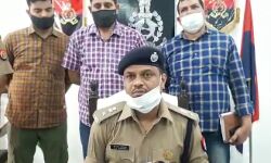 महिला का अपहरण कर हत्या करने वाले तीन गिरफ्तार-प्रेम प्रसंग में गई जान महिला का अपहरण कर हत्या करने वाले तीन गिरफ्तार-प्रेम प्रसंग में गई जान