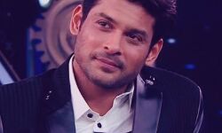 बिग बॉस 13 के विनर सिद्धार्थ शुक्ला को पड़ा दिल का दौरा-हुआ निधन बिग बॉस 13 के विनर सिद्धार्थ शुक्ला को पड़ा दिल का दौरा-हुआ निधन