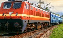 दैनिक रेल यात्रियों को मिलेगी राहत-जारी होंगे मासिक पास दैनिक रेल यात्रियों को मिलेगी राहत-जारी होंगे मासिक पास