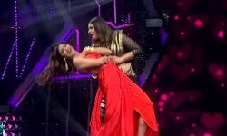 शिल्पा शेट्टी ने रवीना टंडन के साथ चुरा के दिल मेरा गाने पर किया डांस