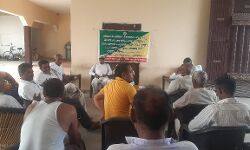 खेतों में फसलों के अवशेष जलाने से होता है किसानों का नुकसान-आनंदवीर खेतों में फसलों के अवशेष जलाने से होता है किसानों का नुकसान-आनंदवीर