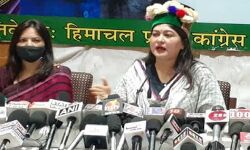 अपने उद्योगपति मित्रों को देश बेच रही है मोदी सरकार-कांग्रेस अपने उद्योगपति मित्रों को देश बेच रही है मोदी सरकार-कांग्रेस