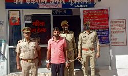 आखिर पुलिस के शिकंजे में फंस ही गया टॉप 10 बदमाश