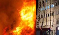 कोविड-19 अस्पताल में आग - 14 की मौत कोविड-19 अस्पताल में आग - 14 की मौत