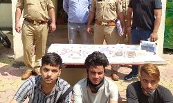 बंद घरों को खंगालकर पुलिस की नींद उडाने वाले गिरफ्तार-लाखों का मिला सामान बंद घरों को खंगालकर पुलिस की नींद उडाने वाले गिरफ्तार-लाखों का मिला सामान