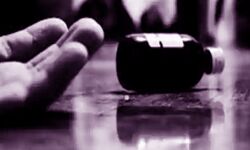 दो मासूम बेटियों को जहर देने के बाद मां ने पिया जहर दो की मौत