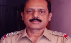 बर्खास्त पुलिस अधिकारी सचिन वजे आईसीयू में भर्ती बर्खास्त पुलिस अधिकारी सचिन वजे आईसीयू में भर्ती