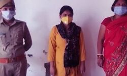 बीएचयू की छात्रा गिरफ्तार-5 लाख रुपए में दूसरे की जगह दे रही थी नीट परीक्षा बीएचयू की छात्रा गिरफ्तार-5 लाख रुपए में दूसरे की जगह दे रही थी नीट परीक्षा