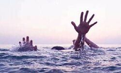 पानी से भरे हुए गड्ढे में गिरा युवक- हो गई मौत