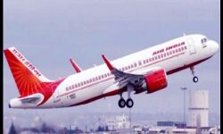 विमान से टकराया पक्षी-बाल बाल बची केंद्रीय राज्यमंत्री