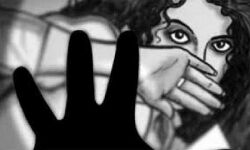 किशोरी के साथ किया था दुष्कर्म- 8 महीने की गर्भवती होने पर खुली पोल