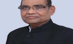 अखिलेश अपनी पार्टी का चुनाव चिन्ह LMG करा लें: बृजलाल अखिलेश अपनी पार्टी का चुनाव चिन्ह LMG करा लें: बृजलाल