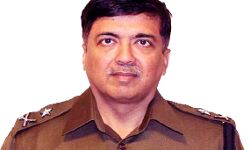 छात्रा फांसी मामले में DGP को नहीं दी माफी- कल फिर होंगे हाजिर