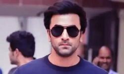 डिजिटल प्लेटफॉर्म पर डेब्यू करेंगे रणबीर कपूर डिजिटल प्लेटफॉर्म पर डेब्यू करेंगे रणबीर कपूर